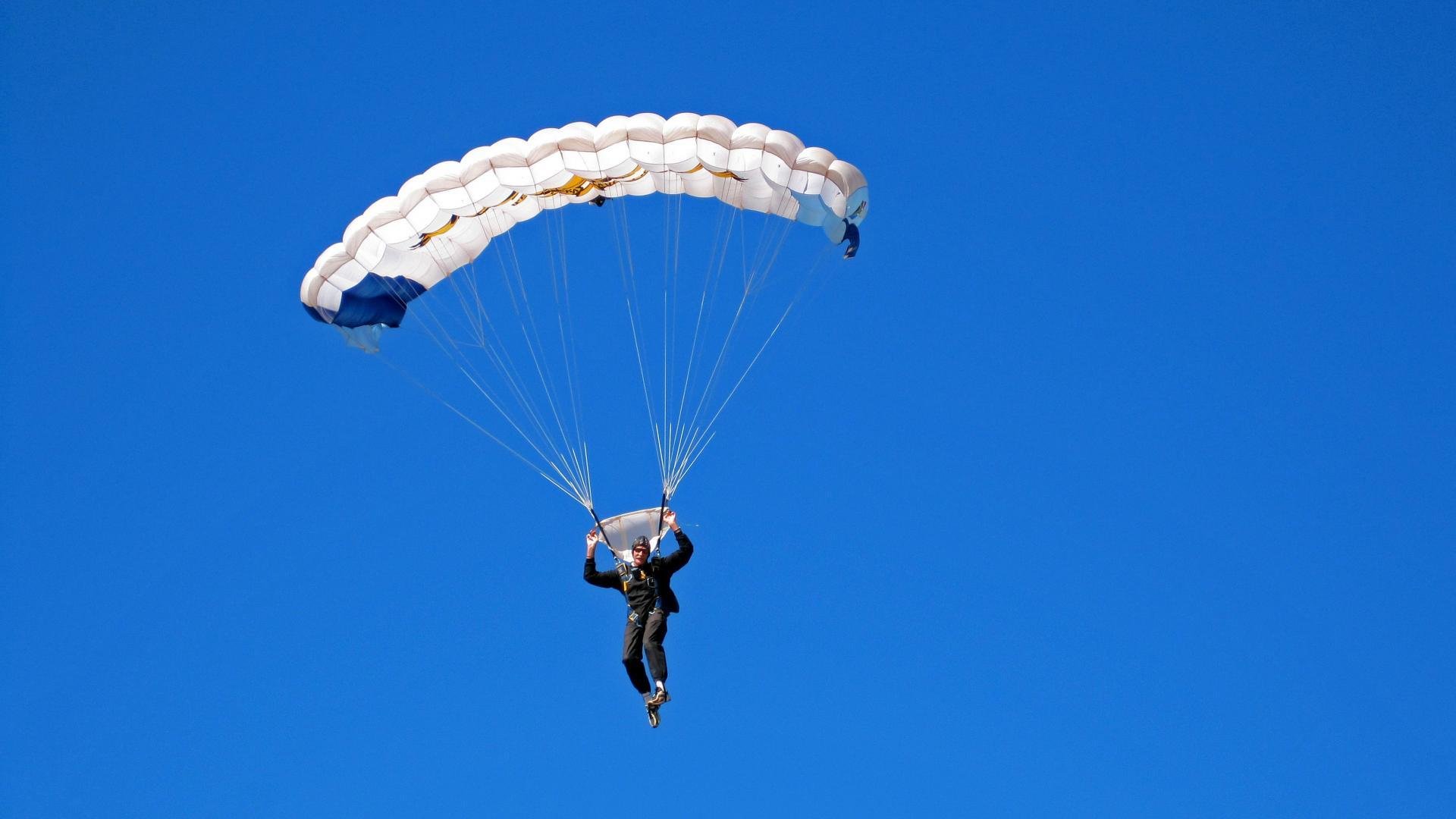 开云kaiyun-混合泳赛事波兰全面应战，混合泳比赛