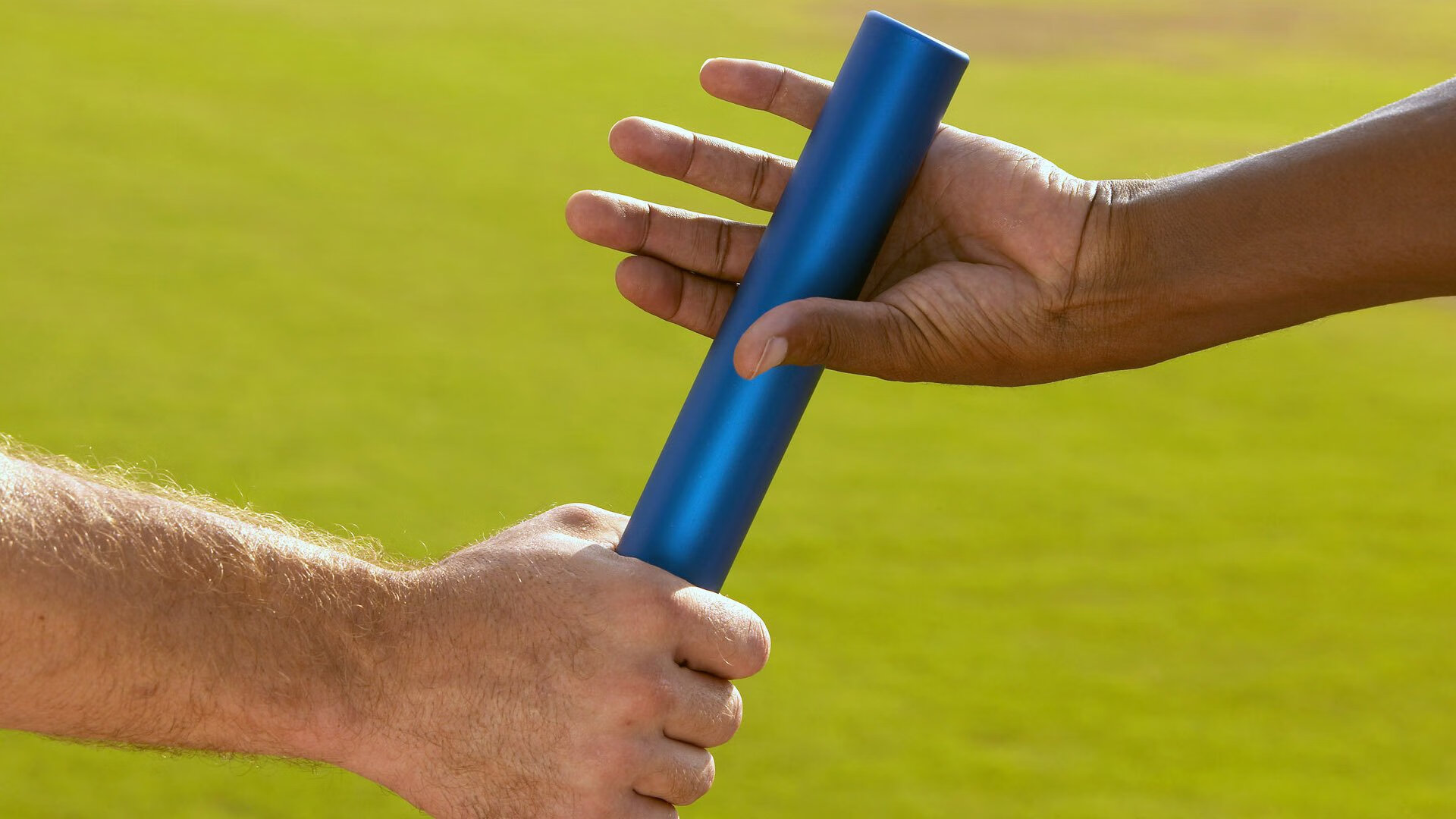 开云下载-罗马尼亚男子接力配合初见默契，罗马尼亚著名运动员